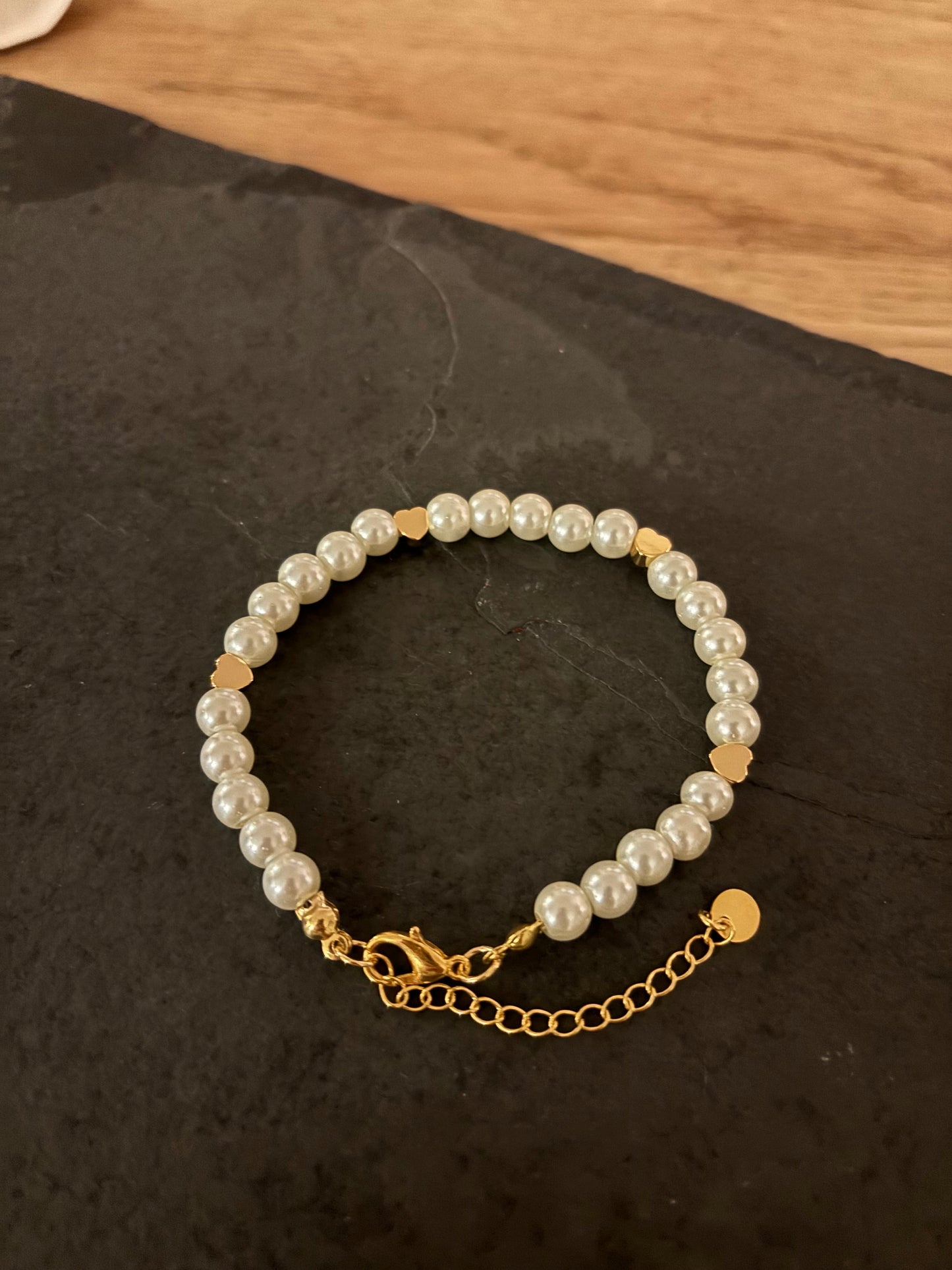 Pearl Bracelet with Heart Beads