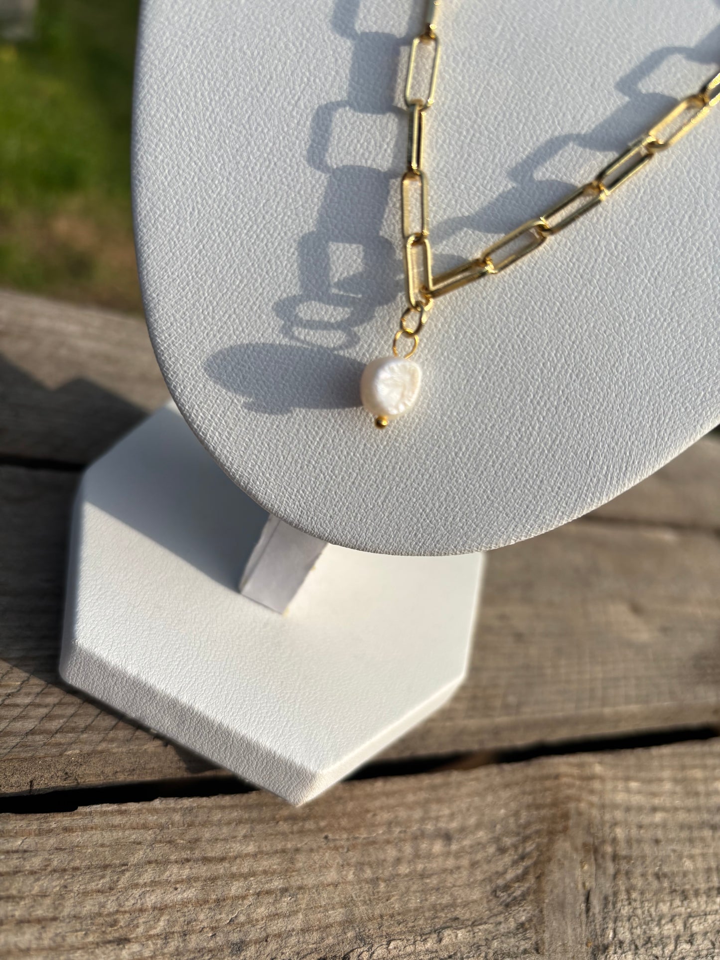 Freshwater Pearl Gold Paperclip Necklace