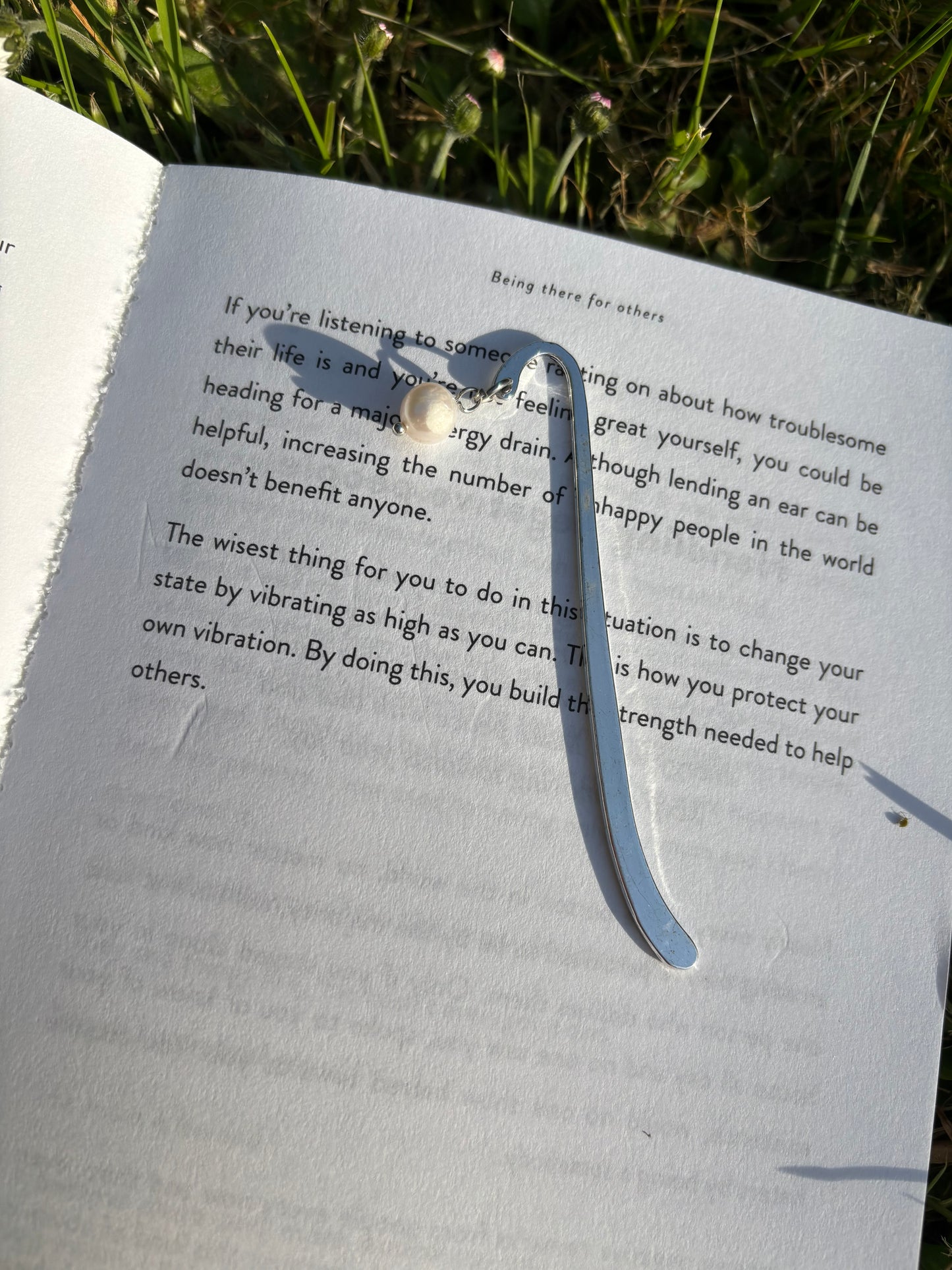 Silver pearl bookmark