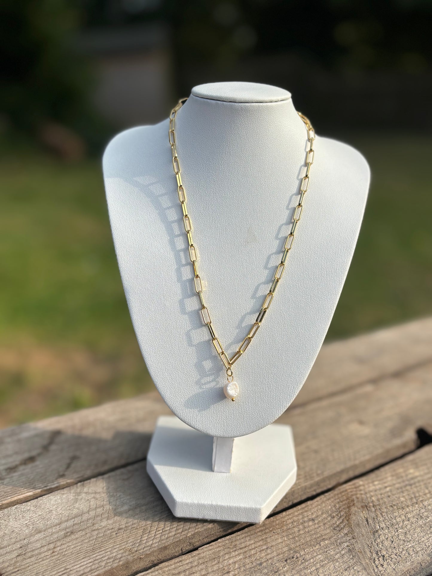 Freshwater Pearl Gold Paperclip Necklace